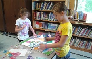 kids making art